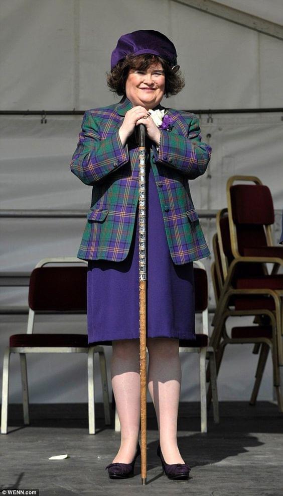 Susan Boyle still lives in her childhood house, and she now lets us inside following repairs.