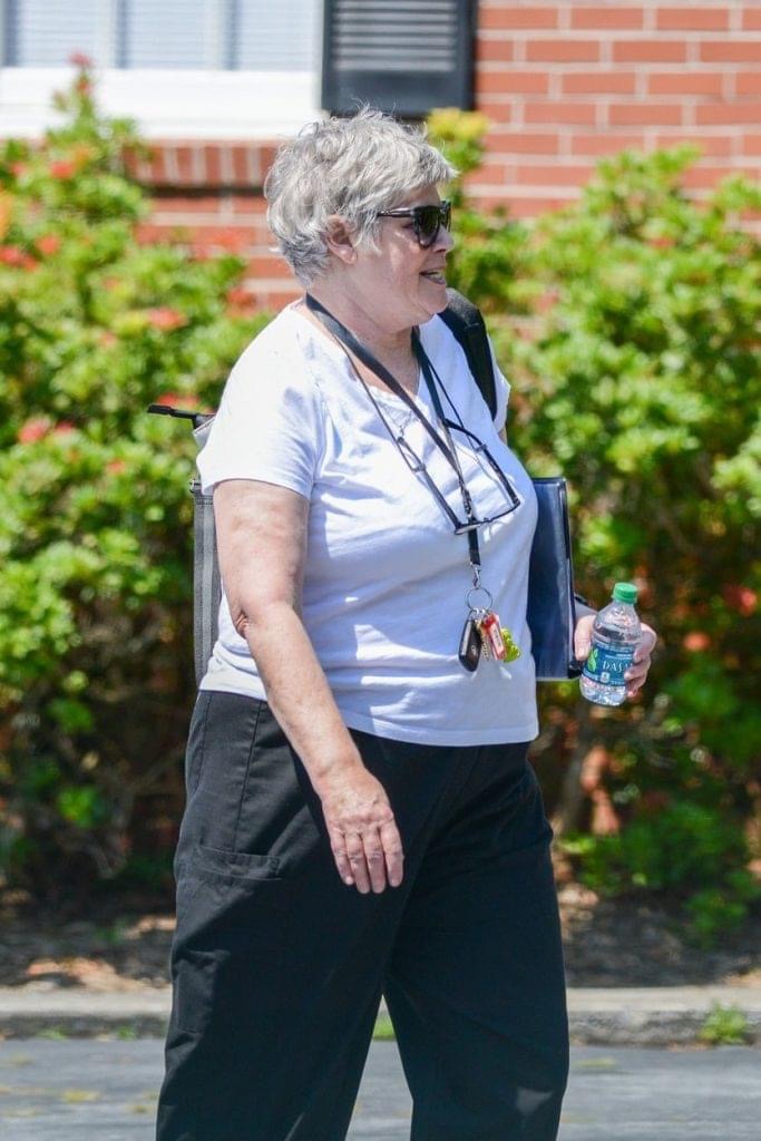 Who is she?”: Can you guess who this famous 90s actress is?