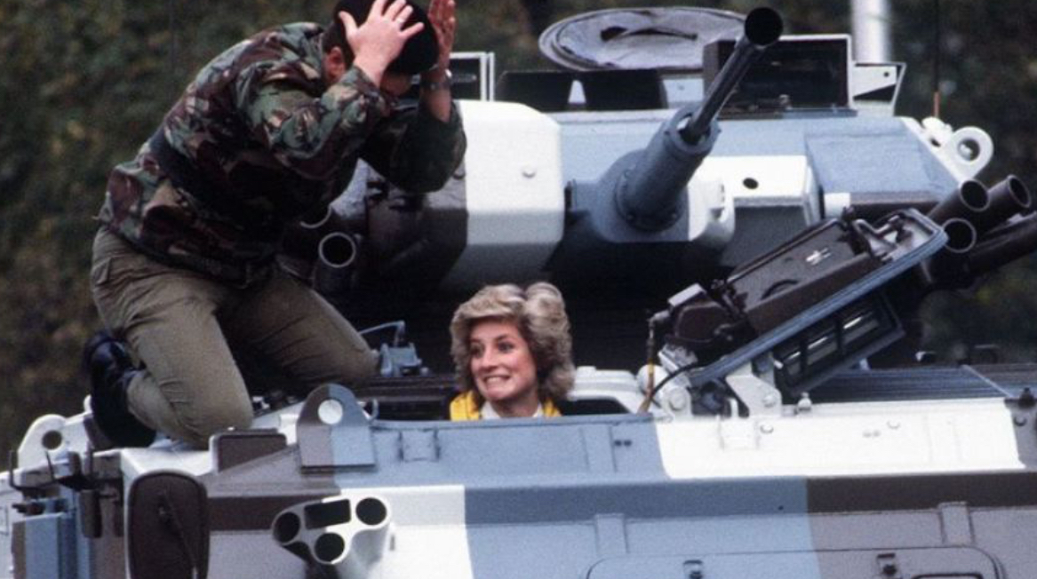 In Pictures: Princess Diana And The Military