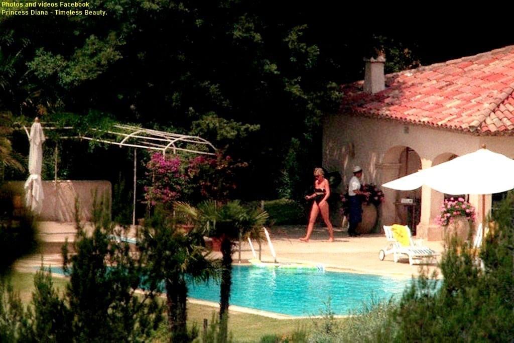 Diana, Fergie Holiday in France