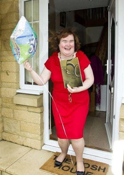 Susan Boyle still lives in her childhood home – now she gives us a peek inside after the renovations