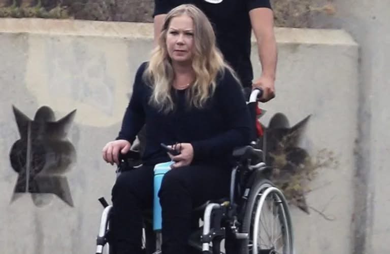 And She Is Only 50 Years Old: When Fans Realized Who Was in the Picture, They Shook Their Heads!