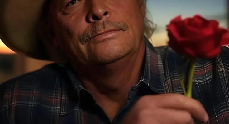 SAD NEWS: 15 minutes ago in Georgia, USA. At the age of 66, the family of star Alan Jackson just announced urgent news to his followers that Alan Jackson is currently… jiji